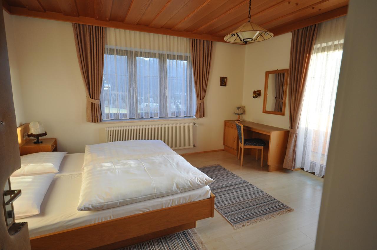 Appartement Kristall เทาพลิทซ์ ภายนอก รูปภาพ